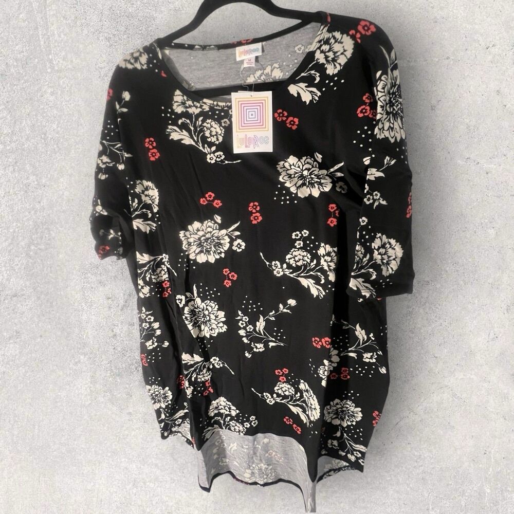 NWT LuLaRoe Irma Shirt Hi Low Blk/Wht Floral Medium Pull On Short Sleeves Women